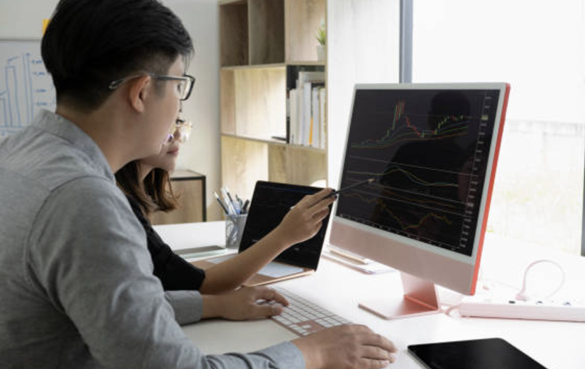 Trading with Fibonacci Retracement in Crypto: A Comprehensive Guide