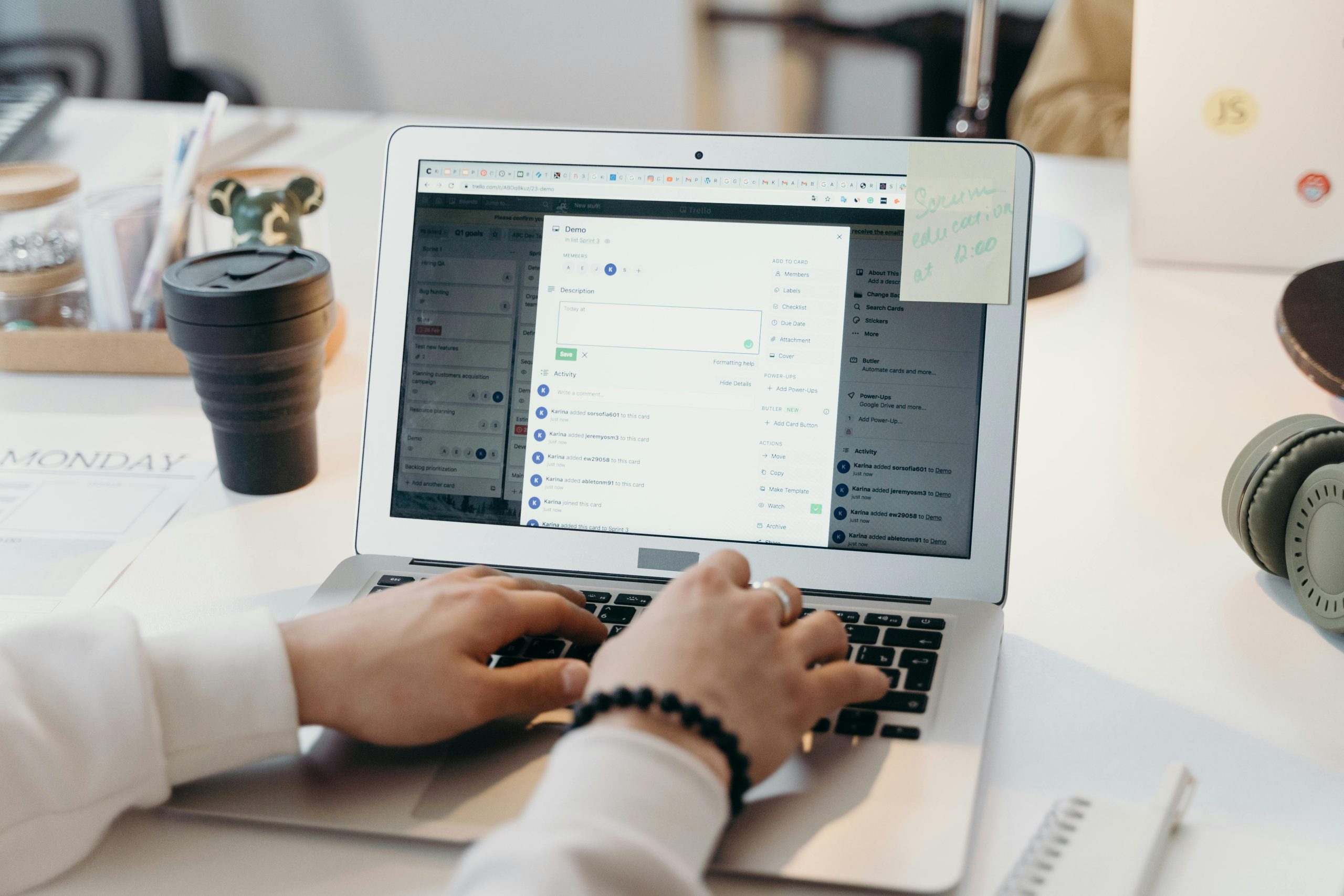 How Project Management Software Powers Innovation at Scale