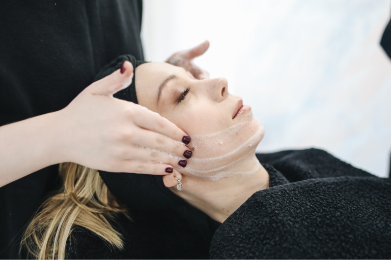 5 Best Hydrafacial Kirkland Options for a Luxurious, Personalized Skin-Care Experience